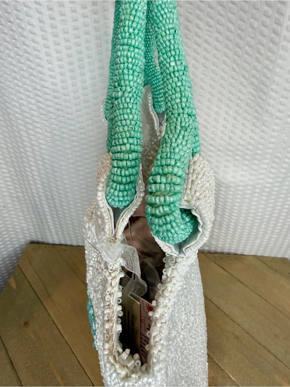 Viral Beaded Sea Turtle Tote!! - Picture 5 of 8
